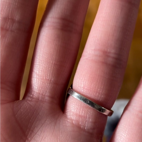 Antique 1920s Hematite and Marcasite Sterling Ring - Picture 7 of 8